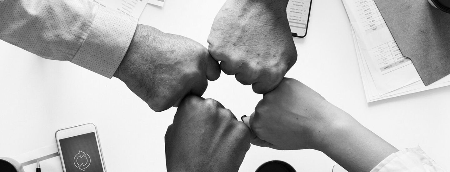 DIRECCIÓN DE EQUIPOS DE ALTO RENDIMIENTO