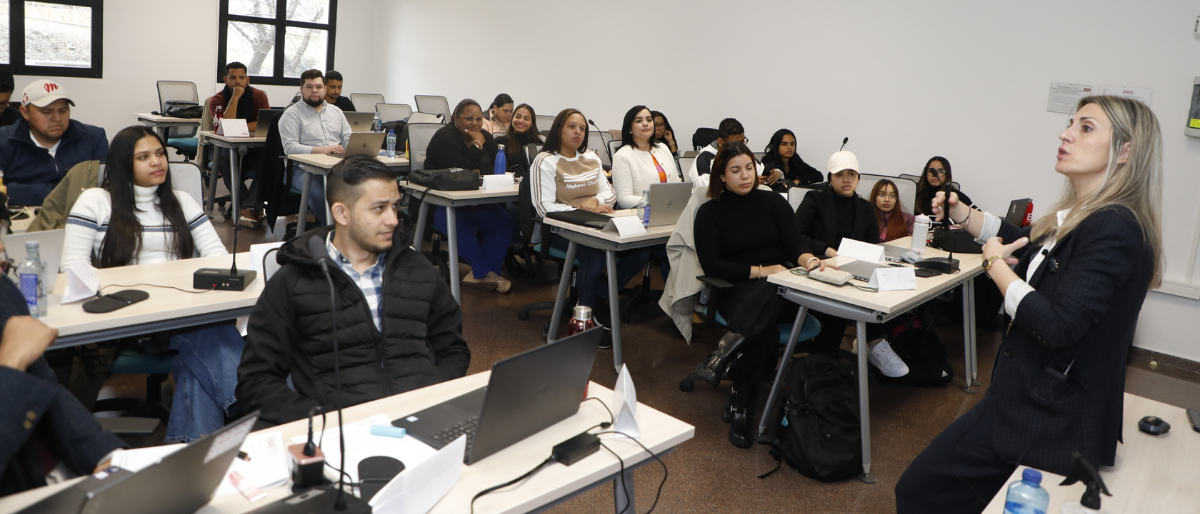 Becas MESCYT - Formación en ENAE