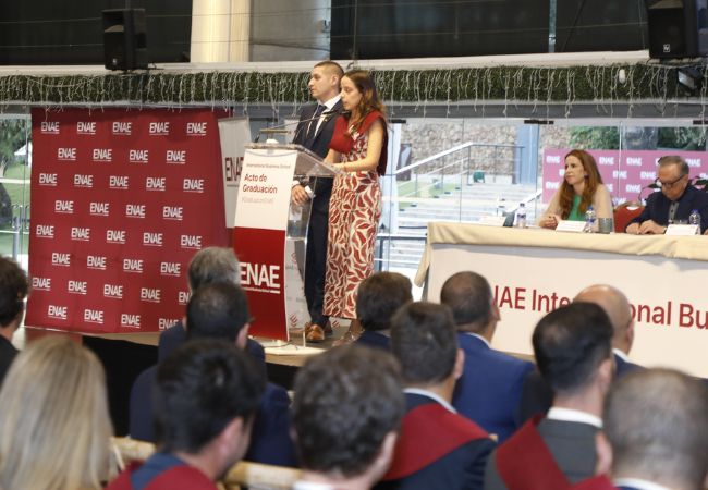 Juan Daniel Fajardo y Ana García - Representantes de los alumnos