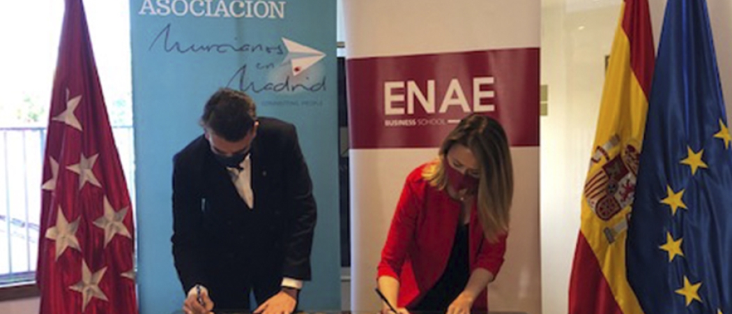 ENAE y ASMUMAD fomentan los vínculos directivos entre Murcia y Madrid a través de un nuevo convenio de colaboración