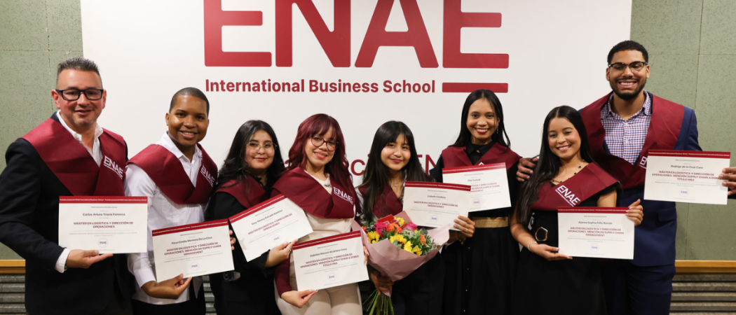 Entrega certificados alumnos internacionales