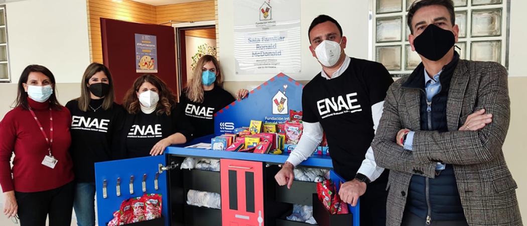 ENAE Business School colabora en el voluntariado corporativo de la Sala Familiar arrancando el primer programa Hospitality a la Care de España