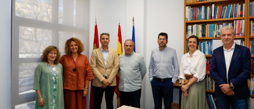 La Fundación Universidad Empresa de la Región de Murcia AEF se alían para impulsar la digitalización en el tercer sector de la Región de Murcia