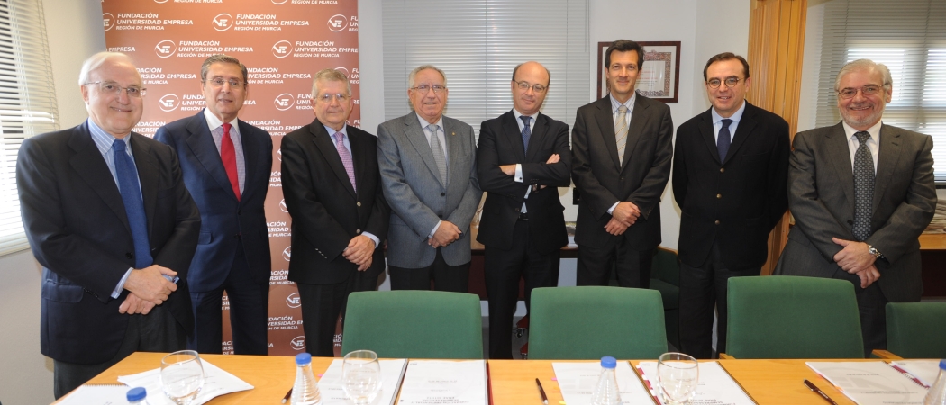 El patronato de la Fundación Universidad Empresa apuesta por la internacionalización y el servicio a las empresas