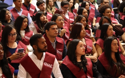 Entrega certificados alumnos internacionales